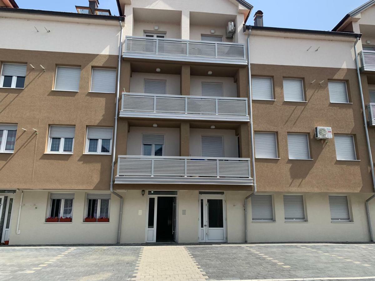 Masa Studio Apartman Brcko Exterior photo